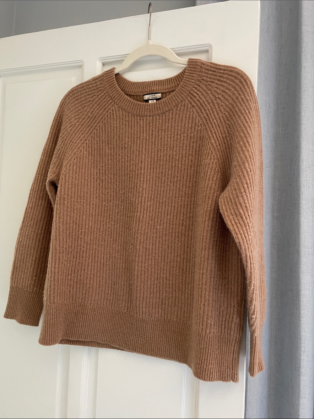J. Crew Ribbed Crewneck Sweater in Camel Brown 100% cashmere size extra small
